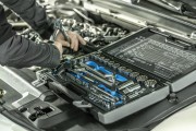 HT1R470_Zestaw%20narzedzi.3fa0de58.jpg